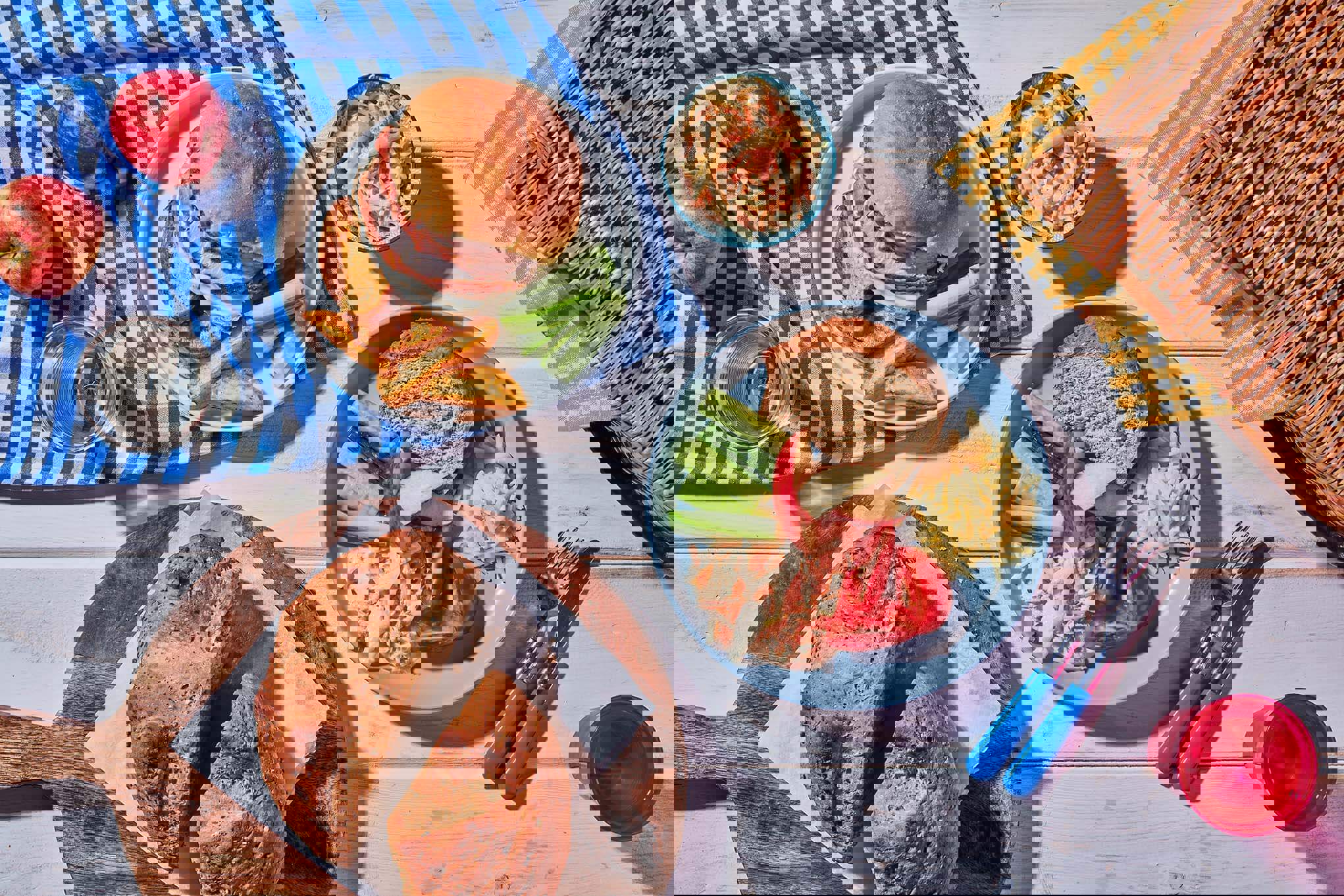 Chartwells Primary SS23 Halal Picnic Plates 72Dpi Copy